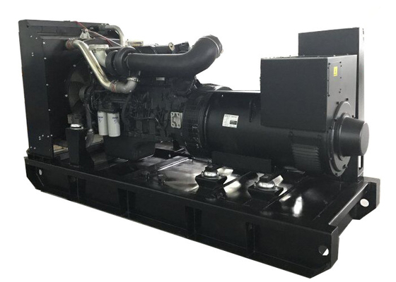 400kva 320kw เครื่องกำเนิดไฟฟ้าดีเซล FPT Super Silent 75dB ComAp Controller