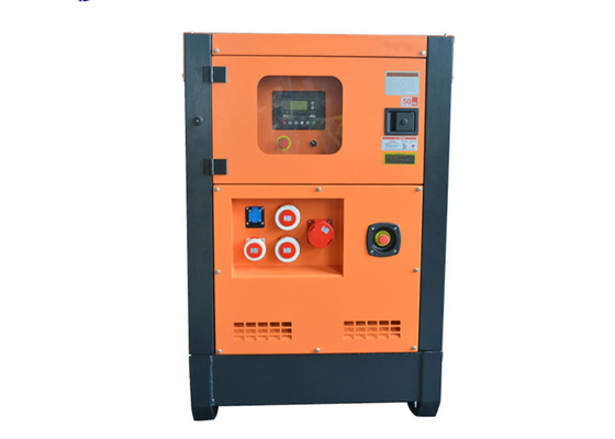 FPT เครื่องกำเนิดไฟฟ้าดีเซลเช่า 32kw ​​40kva เสียงเงียบ 64dB เจนเนอเรเตอร์