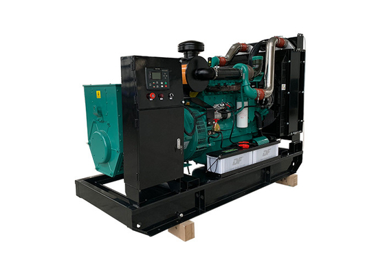 เครื่องกำเนิดไฟฟ้าดีเซล 120kw Cummins ผู้ว่าการไฟฟ้าและขับเคลื่อนโดยเครื่องยนต์