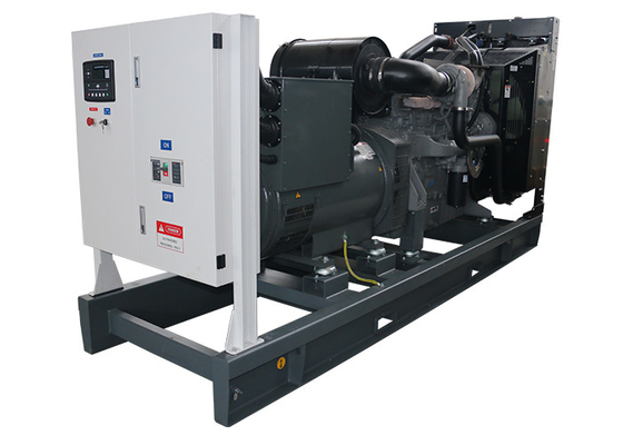 เครื่องผลิตไฟฟ้าเพอร์คินส์ดีเซลที่เย็นด้วยน้ําแบบเงียบ ราคา 400kw / 500kva