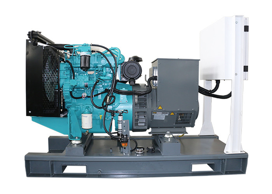 34kw 43kva เพอร์คินส์ ไดเซลเจเนอเรตเตอร์ อัตโนมัติเริ่มต้นกับ ATS เครื่องทําน้ําร้อน