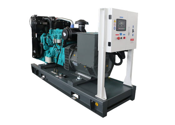 เครื่องผลิตไฟพกพาเบาเย็นด้วยน้ํา ประเภทเปิด Genset 110KW