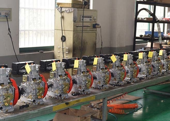 สตาร์ทเครื่องยนต์เดี่ยวสูบ 3.6kw สมรรถนะสูงลดการใช้เชื้อเพลิงเพื่อขาย